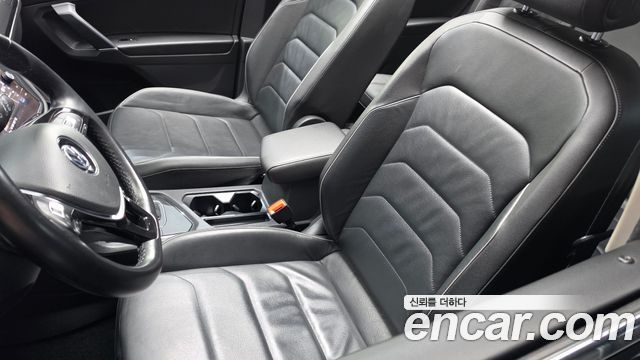 Volkswagen Tiguan Allspace 2.0 TDI Prestige 2020 — фото 33