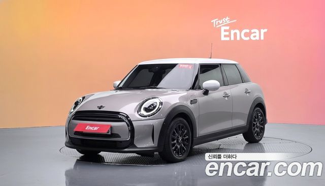 MINI Cooper 5Door Classic Third Generation