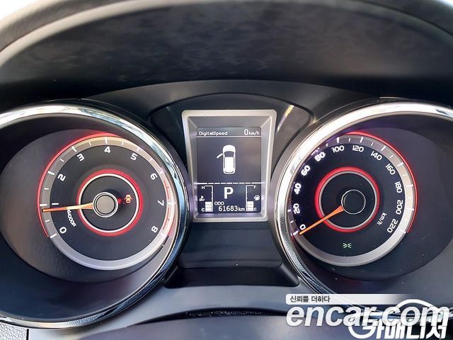KG Mobility (SsangYong) Tivoli Armor Gear Plus 2WD 2019 — фото 8
