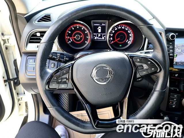 KG Mobility (SsangYong) Tivoli Armor Gear Plus 2WD 2019 — фото 18