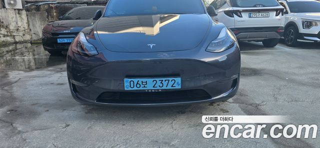 Tesla Model Y Long Range AWD 2022 — фото 3