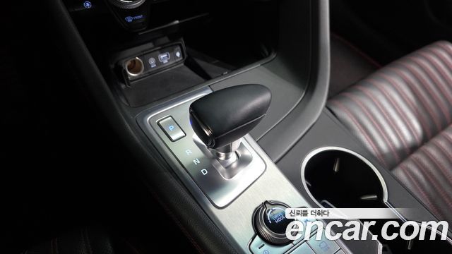 Genesis G70 2.0T AWD Sport Package 2019 — фото 9