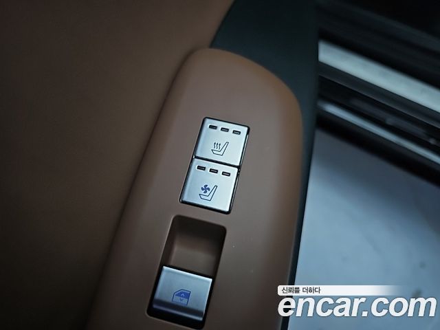 Hyundai Grandeur (GN7) 3,5 Gasoline 4WD Calligraphy 2025 — фото 6