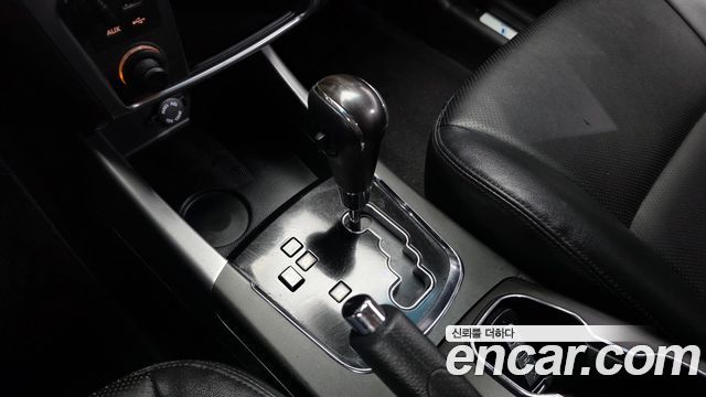 KG Mobility (SsangYong) Korando C 2.0 Adventure 60th Edition 4WD 2015 — фото 9