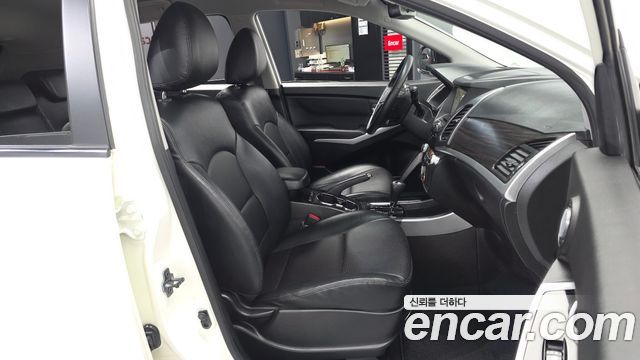 KG Mobility (SsangYong) Korando C 2.0 Adventure 60th Edition 4WD 2015 — фото 11