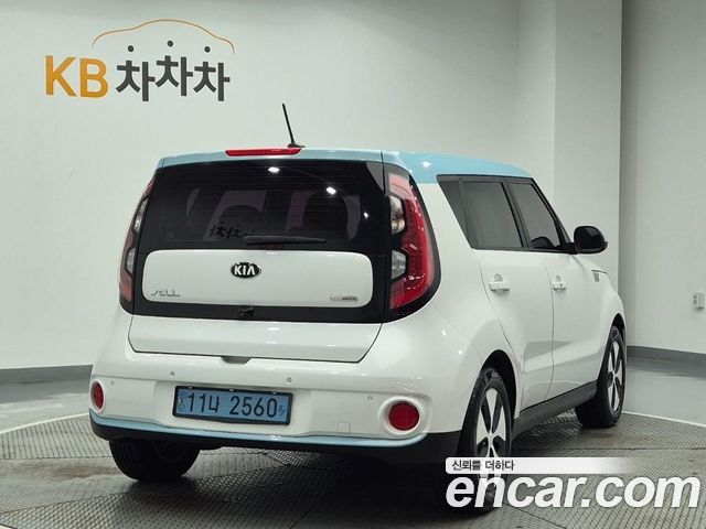 Kia Soul EV EV 2016 — фото 3