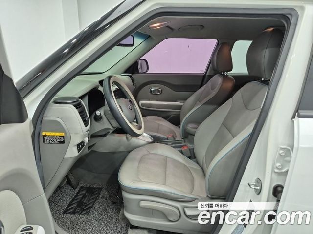 Kia Soul EV EV 2016 — фото 10