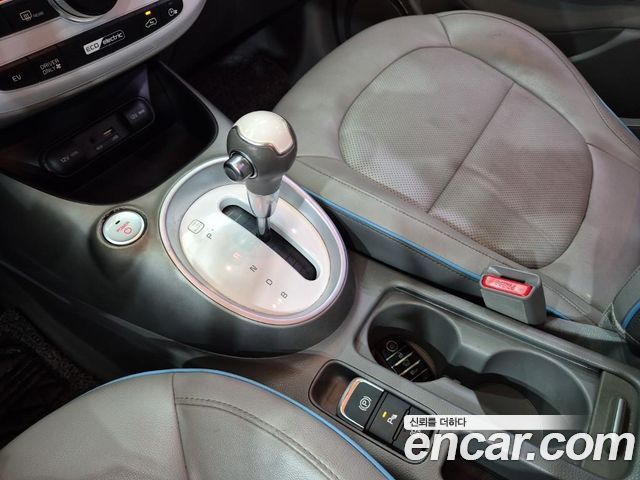 Kia Soul EV EV 2016 — фото 19