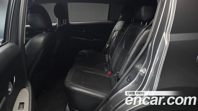 Kia Sportage R Diesel 2WD Trendy 2016 — фото 12