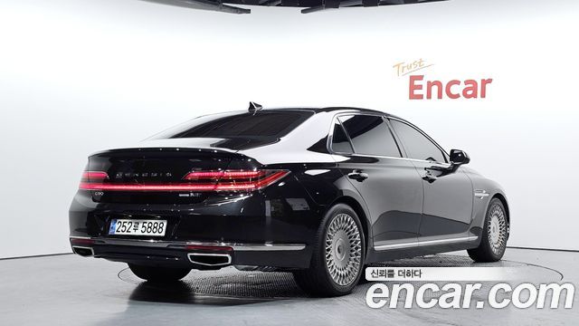 Genesis G90 3.3 T AWD Premium Luxury 2019 — фото 2