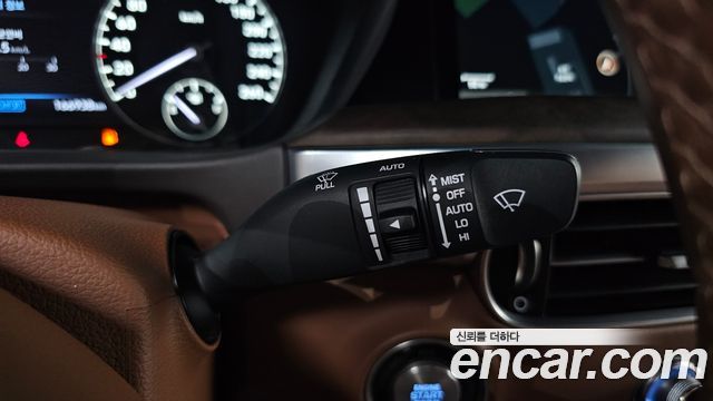 Genesis G90 3.3 T AWD Premium Luxury 2019 — фото 27