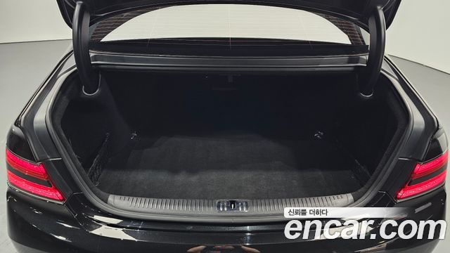 Genesis G90 3.3 T AWD Premium Luxury 2019 — фото 38