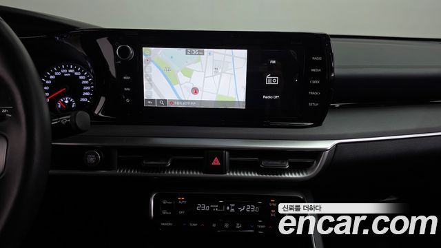 Kia K5 (III) 2.0 Prestige 2023 — фото 12