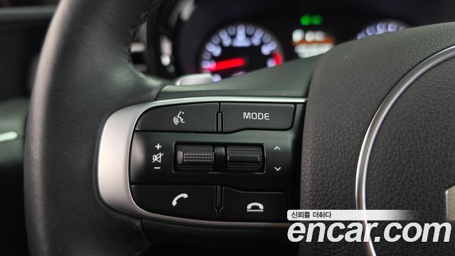 Kia K5 (III) 2.0 Prestige 2023 — фото 16