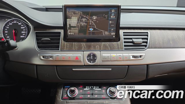 Audi A8 60 TDI Quattro LWB D4 2015 — фото 12