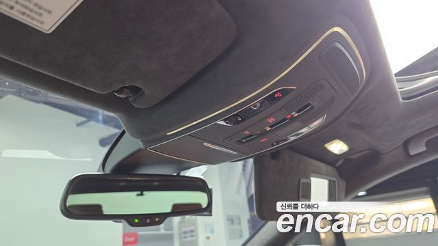 Audi A8 60 TDI Quattro LWB D4 2015 — фото 19