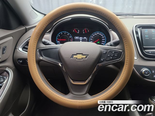Chevrolet Malibu 1.5 Turbo LS Deluxe 2017 — фото 18