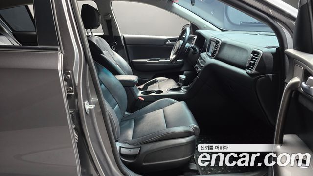 Kia Sportage (IV) Diesel 1.7 2WD Trendy 2016 — фото 12