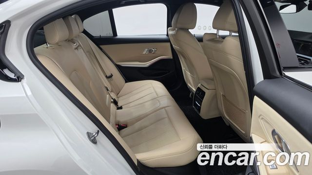 BMW 3 Series (G20) 320i M Sport 2022 — фото 11