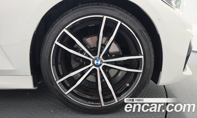 BMW 3 Series (G20) 320i M Sport 2022 — фото 21
