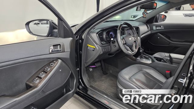 Kia K5 2.0 Noblesse 2012 — фото 10