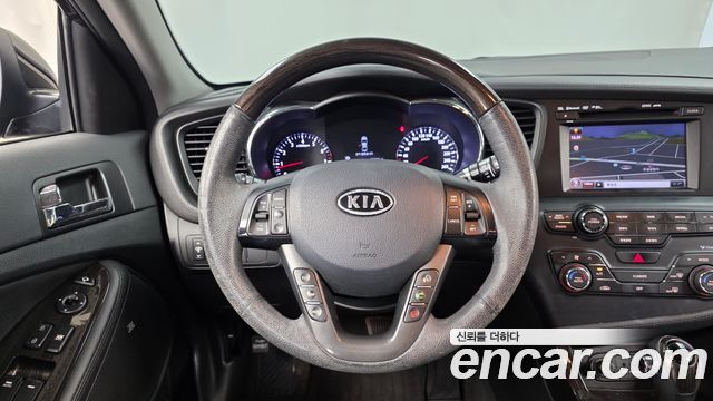 Kia K5 2.0 Noblesse 2012 — фото 13