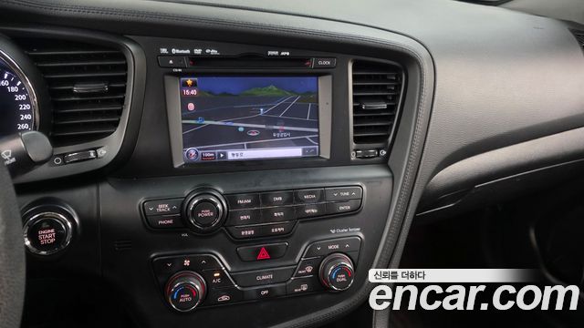 Kia K5 2.0 Noblesse 2012 — фото 14