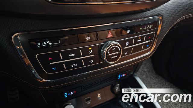 KG Mobility (SsangYong) Rexton Sports Khan Diesel 2.2 4WD Noblesse 2021 — фото 14