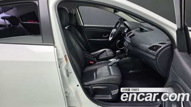 Renault Korea SM3 Z.E. SE 2018 — фото 26