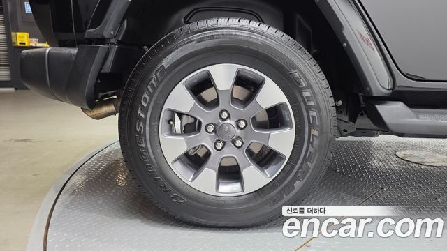 Jeep Wrangler (JL) 2.0 Overland Power Top 4Door 2021 — фото 5