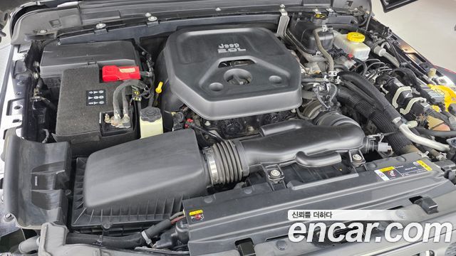 Jeep Wrangler (JL) 2.0 Overland Power Top 4Door 2021 — фото 6