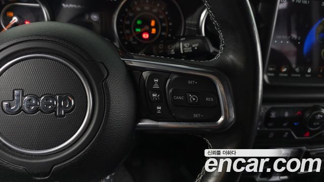 Jeep Wrangler (JL) 2.0 Overland Power Top 4Door 2021 — фото 18