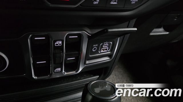 Jeep Wrangler (JL) 2.0 Overland Power Top 4Door 2021 — фото 30