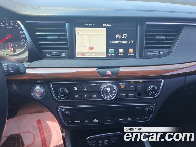 Kia K7 3.0 LPI Luxury (Rental Car) 2017 — фото 7