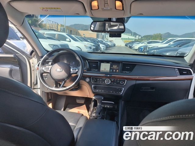 Kia K7 3.0 LPI Luxury (Rental Car) 2017 — фото 9