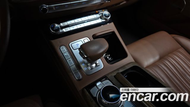 Genesis G90 3.8 AWD Premium Luxury 2021 — фото 9