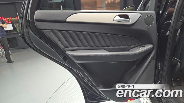 Mercedes-Benz GLE-Class (W166) GLE350 d 4MATIC Coupe 2017 — фото 25