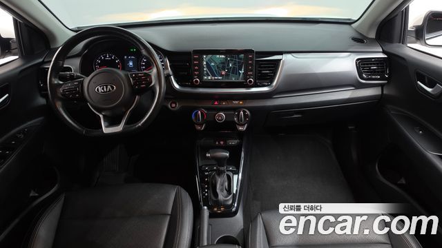 Kia Stonic 1.4 Trendy 2018 — фото 7
