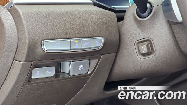 Kia K9 3.8 GDI AWD PlatinumⅢ 2019 — фото 16