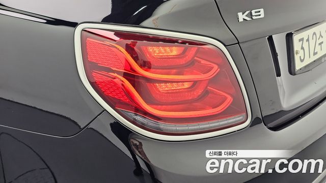 Kia K9 3.8 GDI AWD PlatinumⅢ 2019 — фото 23