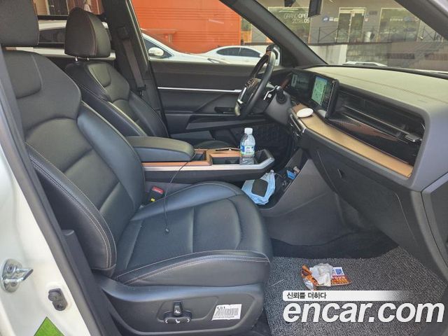 KG Mobility (SsangYong) Torres Gasoline 1.5 4WD TV7 2025 — фото 16