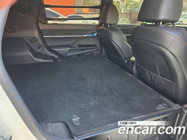 KG Mobility (SsangYong) Torres Gasoline 1.5 4WD TV7 2025 — фото 20