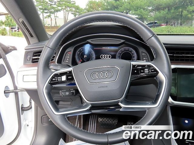 Audi A7 (4K) 55 TFSI Quattro Premium 2023 — фото 8