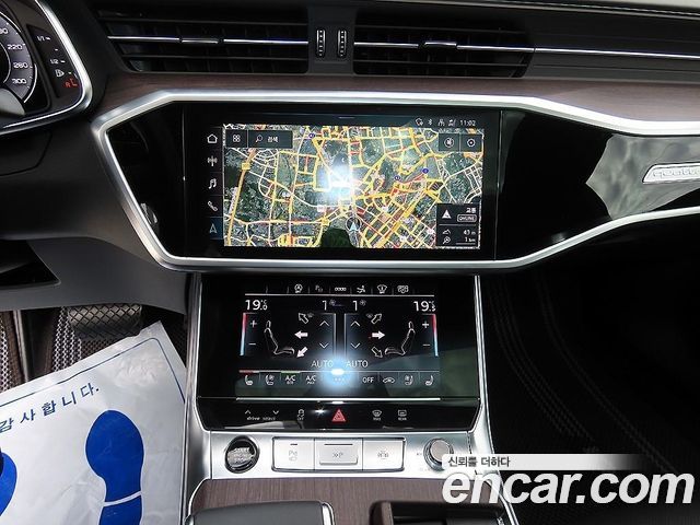 Audi A7 (4K) 55 TFSI Quattro Premium 2023 — фото 16