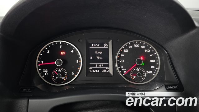 Volkswagen Tiguan 2.0 TDI Comfort 5N 2016 — фото 8