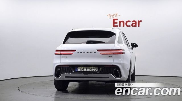 Genesis GV70 2.5T Gasoline AWD 2023 — фото 4