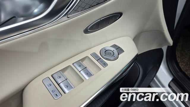 Genesis GV70 2.5T Gasoline AWD 2023 — фото 27
