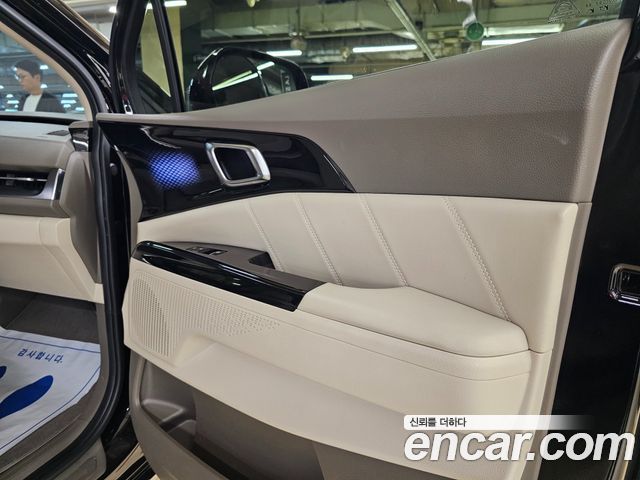 Kia Carnival (IV) Diesel 9-Seater Hi-Limousine Signature 2023 — фото 21