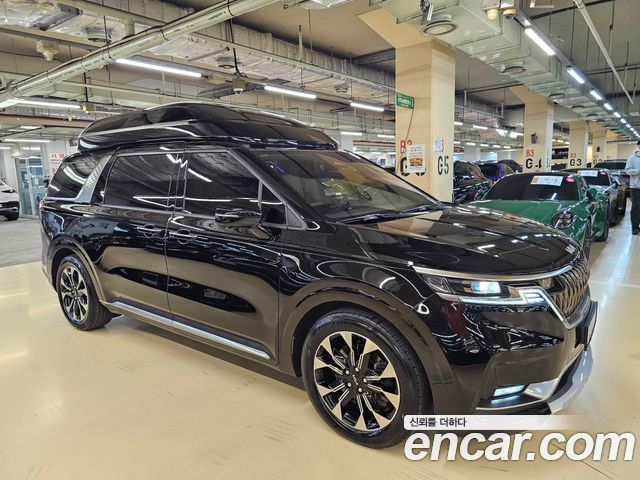 Kia Carnival (IV) Diesel 9-Seater Hi-Limousine Signature 2023 — фото 23