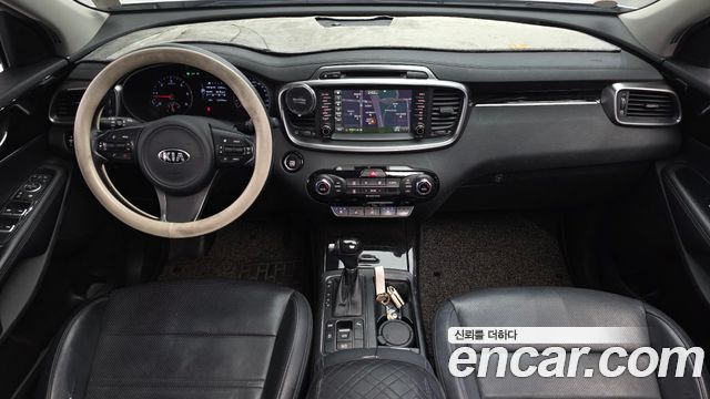 Kia Sorento Diesel 2.0 2WD Noblesse 2015 — фото 7